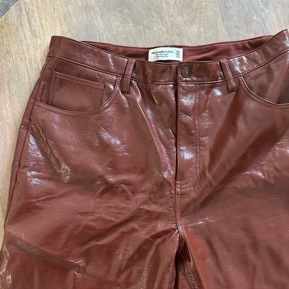 Brown Abercrombie and Fitch 90s straight leather pants - Picture 2 of 12
